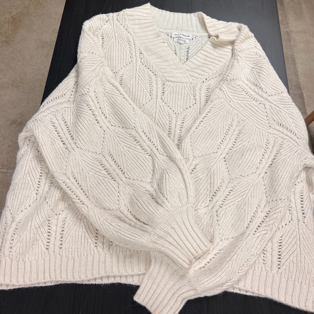 NATIVE YOUTH KNIT SWEATER
